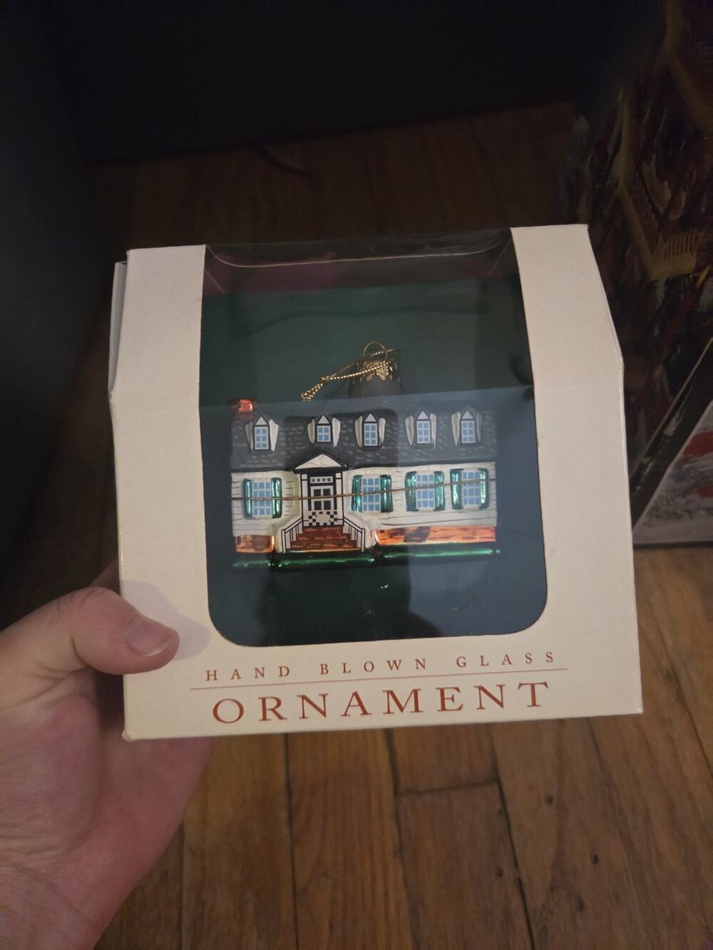 Lang and Wise Colonial Williamsburg King's Arms Tavern in Factory Sealed Box